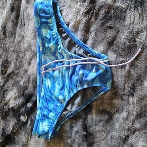 Jolyn Ally Large EUC